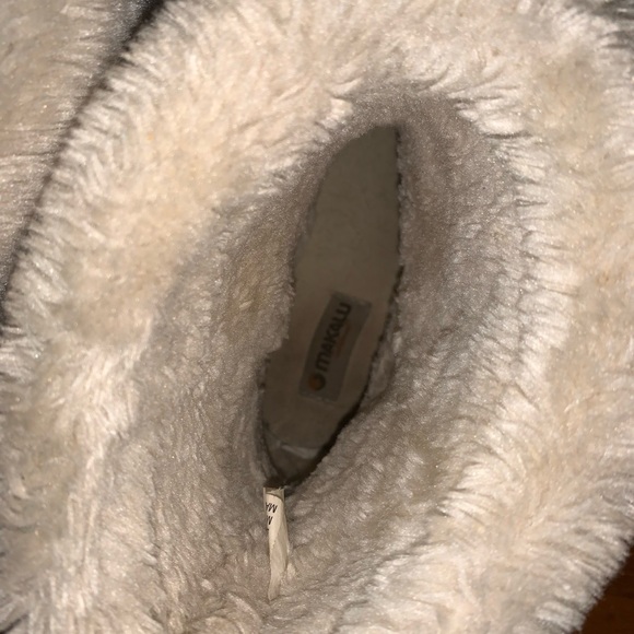 Winter Boots - Picture 8 of 8